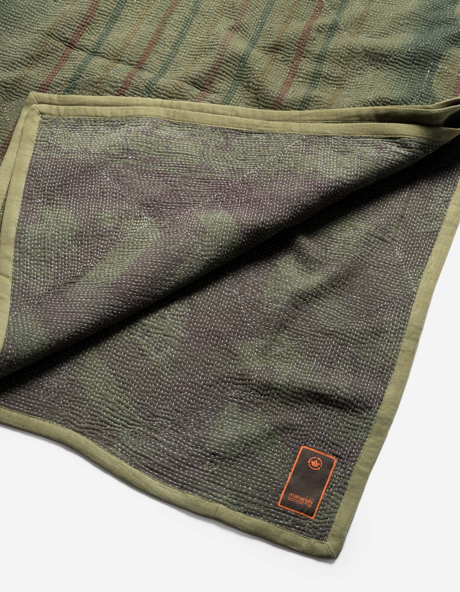7196 Upcycled Blanket Olive A
