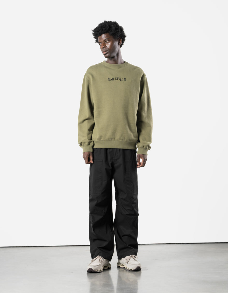 7549 Maha Script Crew Sweat Olive OG-107F