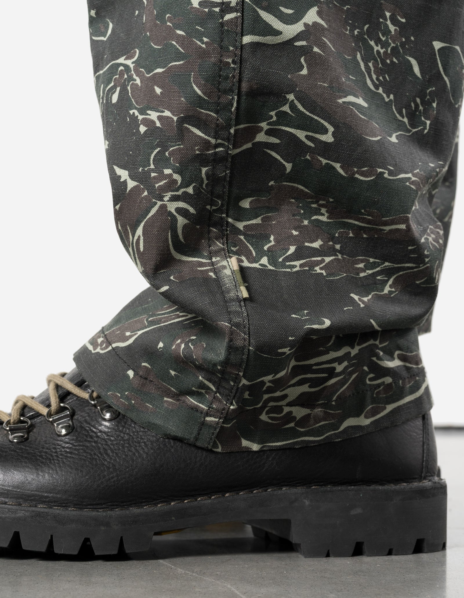 7685 Shadow Warrior Utility Pant Jungle
