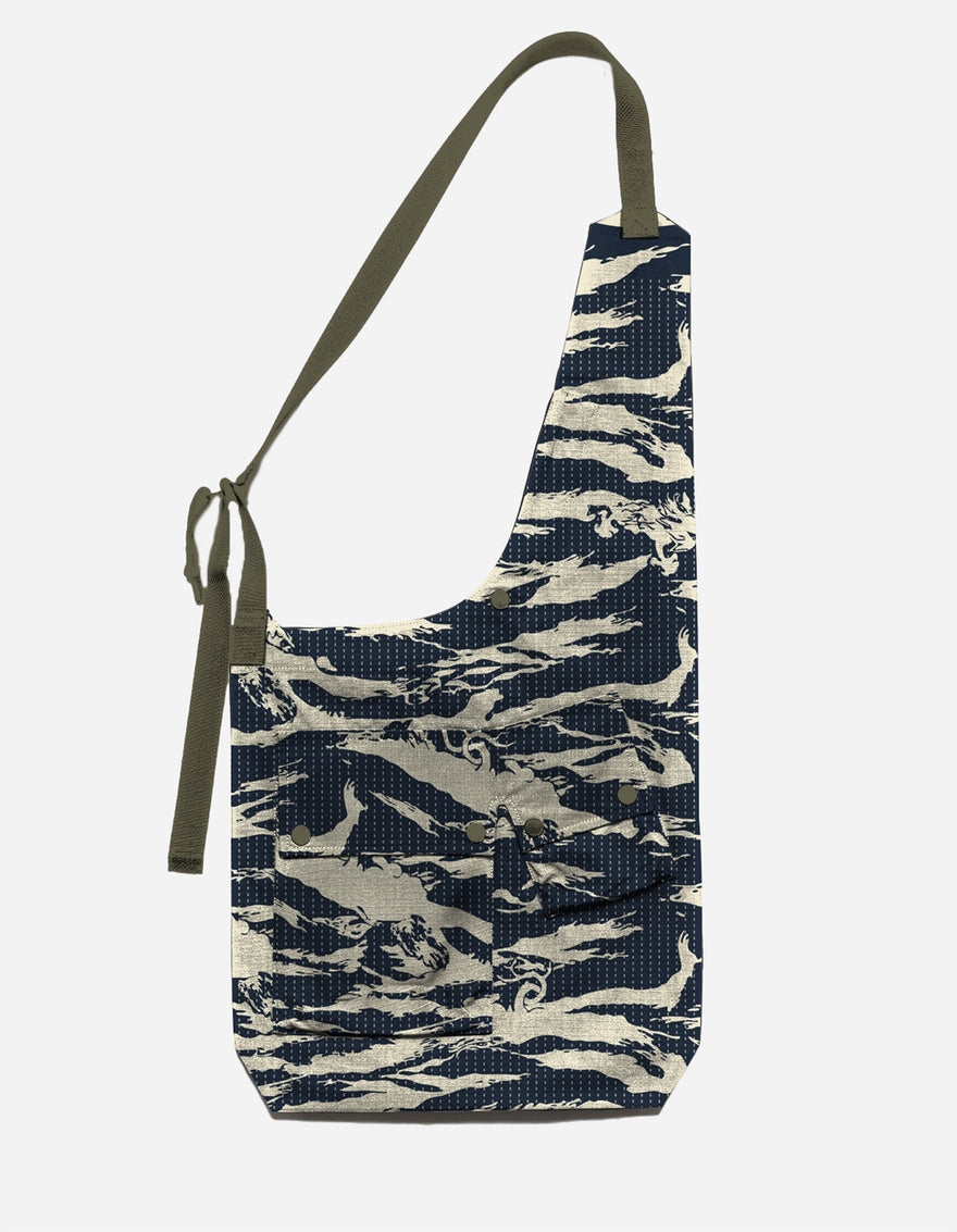 7335 Tigerstripe Monk Sling Bag Navy/Ecru