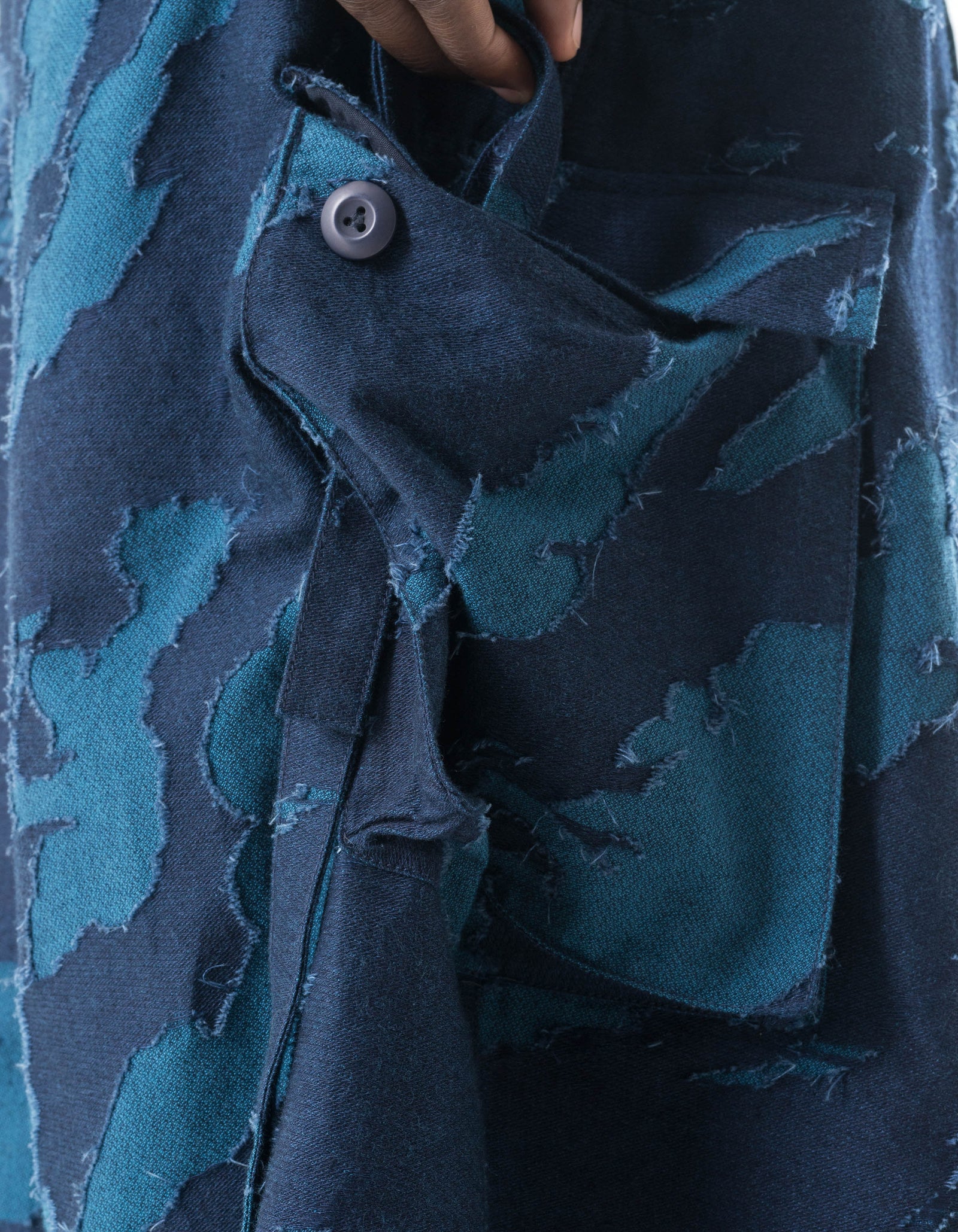 7573 Hakama Crossover Cropped Pants Indigo