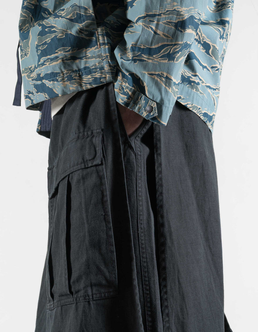 7398 WR Asym Cargo Hakama Pants Black
