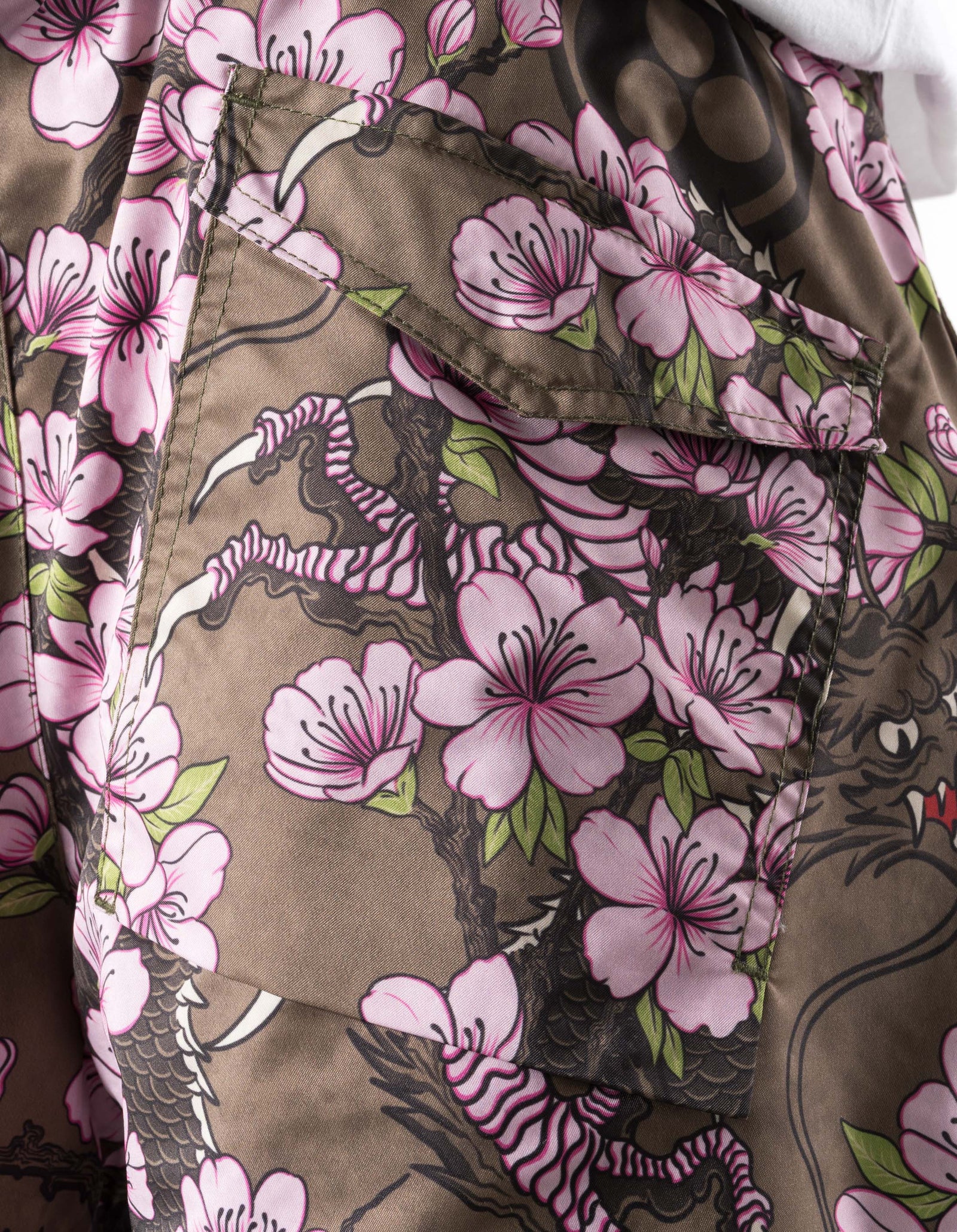7379 Sakura Serenity Swim Shorts Olive